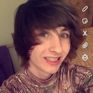 Meet your Posher, Justin